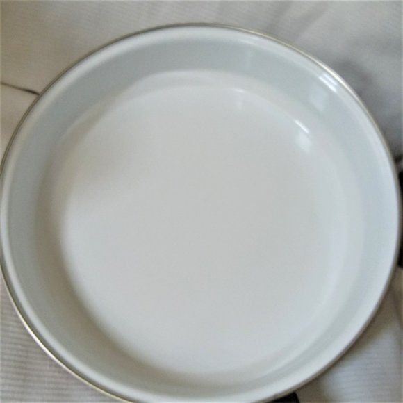 VTG Enamel 10" Fry Pan Flower Pattern NEVER Cooked in RARE Pattern 60s 70's NICE - Picture 2 of 4